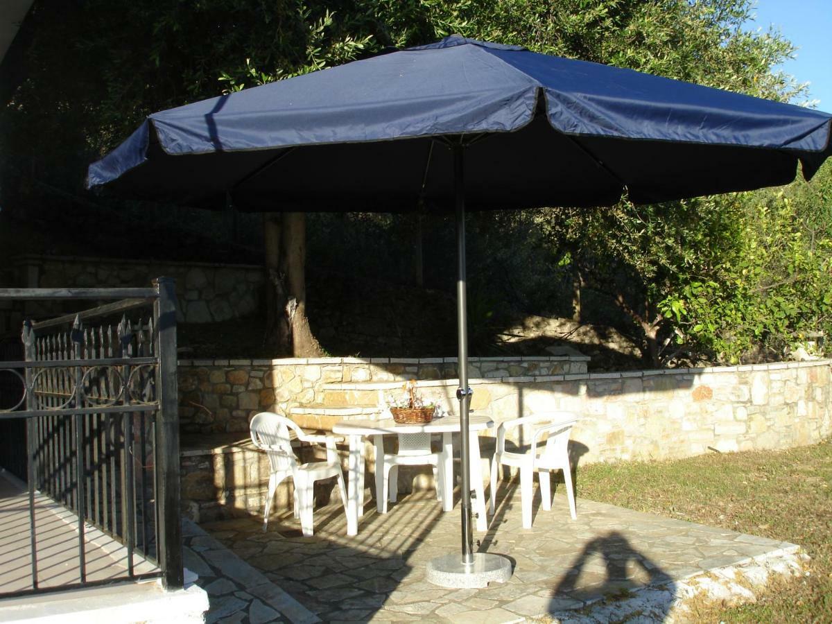Paschos Rooms Сивота Экстерьер фото